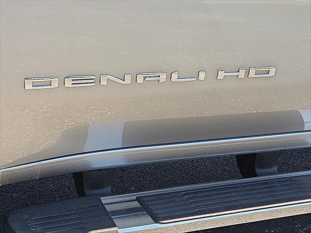 2026 GMC Sierra 2500HD Crew Cab, Standard Bed, Denali, 4WD