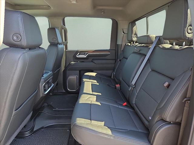 2026 GMC Sierra 2500HD Crew Cab, Standard Bed, Denali, 4WD