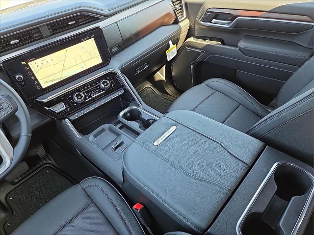 2026 GMC Sierra 2500HD Crew Cab, Standard Bed, Denali, 4WD
