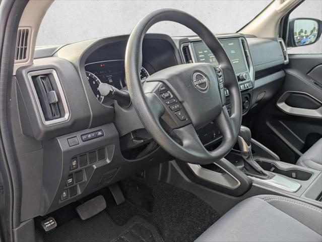 2025 Nissan Frontier Crew Cab SV 4x2