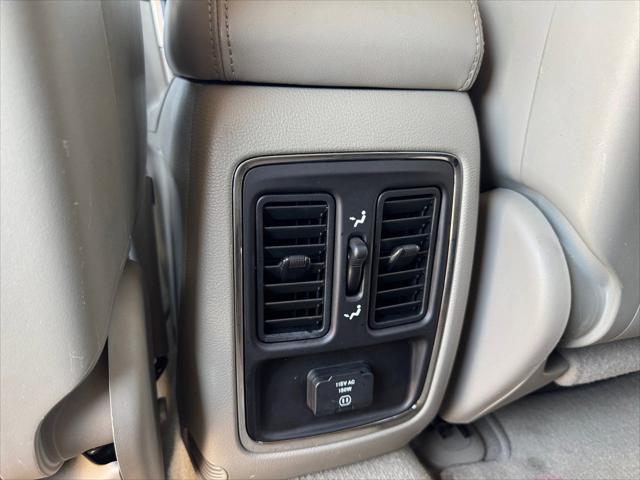 2011 Jeep Grand Cherokee Laredo