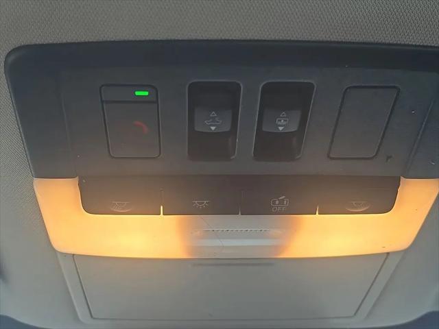 2025 Nissan Pathfinder Platinum FWD