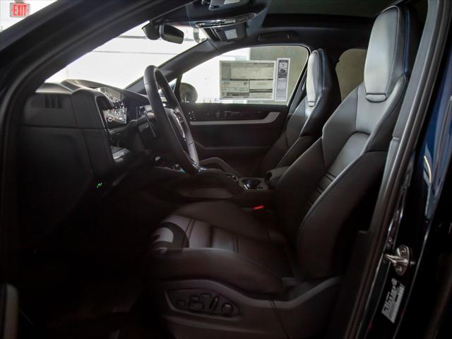2026 Porsche Cayenne Unknown