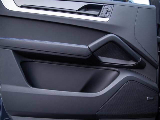 2026 Porsche Cayenne Unknown