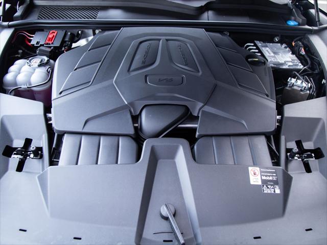 2026 Porsche Cayenne Unknown