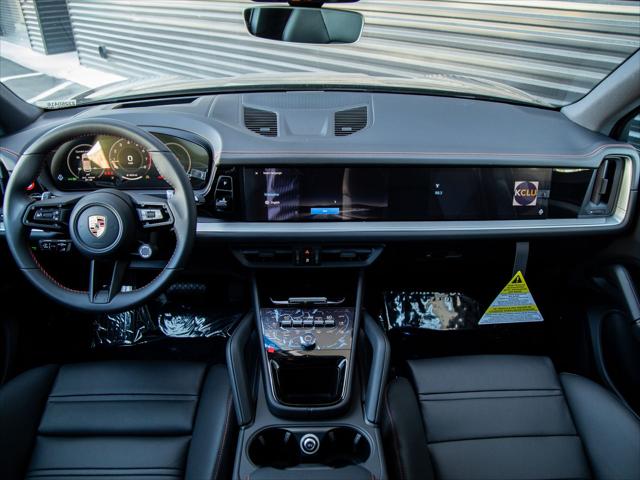 2026 Porsche Cayenne Unknown