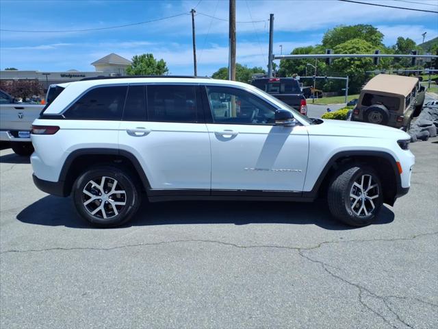 2025 Jeep Grand Cherokee Limited 4x4 2025 Jeep Grand Cherokee Limited 4x4
