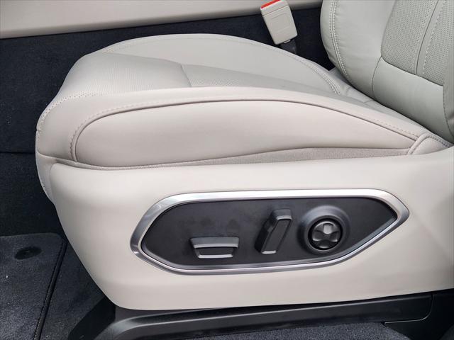 2026 Jeep Grand Wagoneer Limited Altitude 4x4
