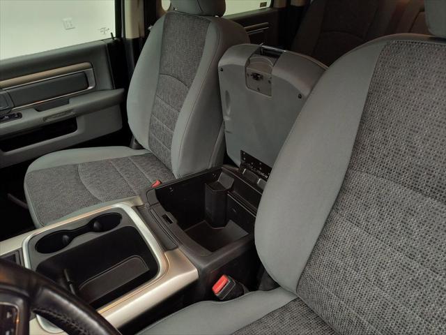 2017 Ram 1500 Big Horn Crew Cab 4x4 5'7" Box