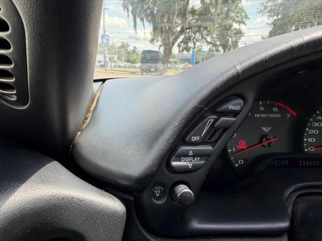 2001 Chevrolet Corvette Base
