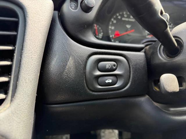 2001 Chevrolet Corvette Base
