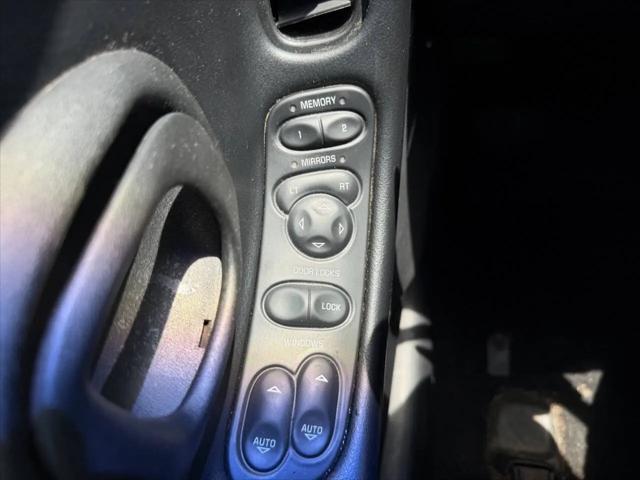 2001 Chevrolet Corvette Base