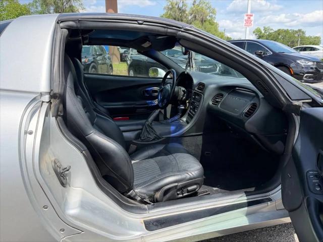 2001 Chevrolet Corvette Base