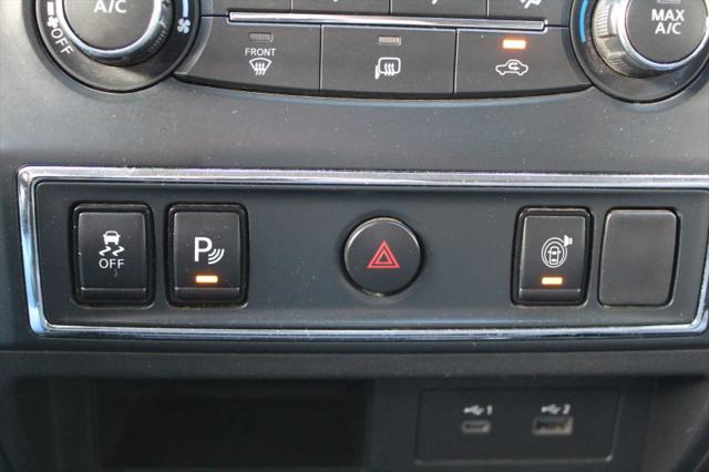 2023 Nissan Titan Crew Cab SV 4x2