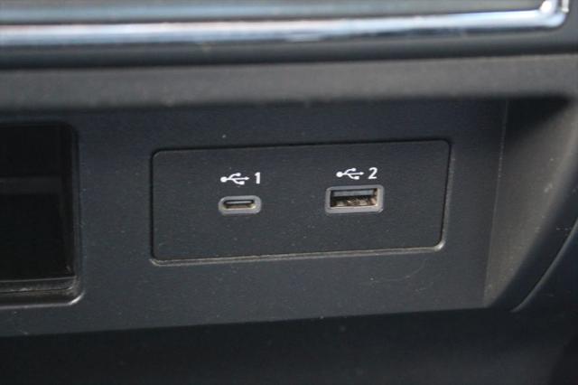 2023 Nissan Titan Crew Cab SV 4x2