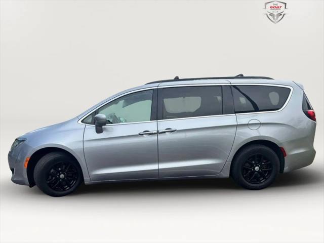 2020 Chrysler Pacifica Touring