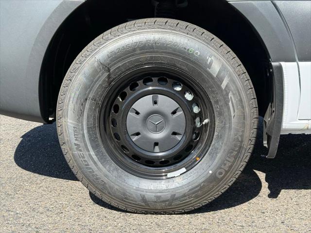 2026 Mercedes-Benz Sprinter 2500 Standard Roof 4-Cyl Diesel