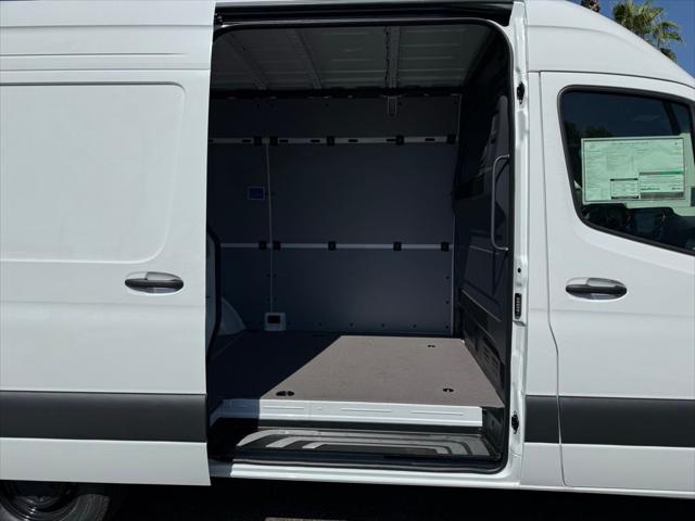 2026 Mercedes-Benz Sprinter 2500 Standard Roof 4-Cyl Diesel
