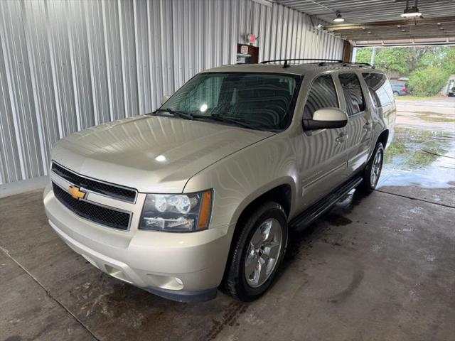 2014 Chevrolet Suburban LT for sale in Seguin, TX