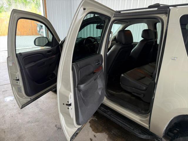 2014 Chevrolet Suburban LT