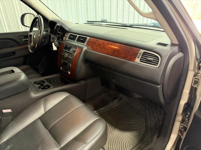 2014 Chevrolet Suburban LT