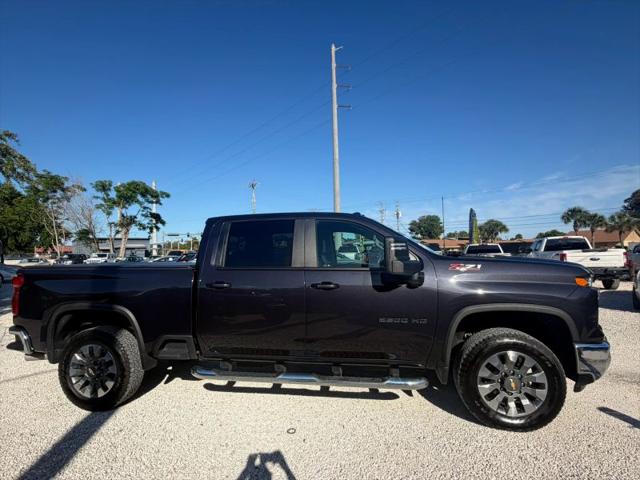 2024 Chevrolet Silverado 2500HD 4WD Crew Cab Standard Bed LT