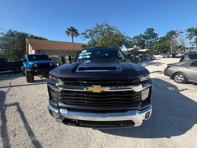 2024 Chevrolet Silverado 2500HD 4WD Crew Cab Standard Bed LT
