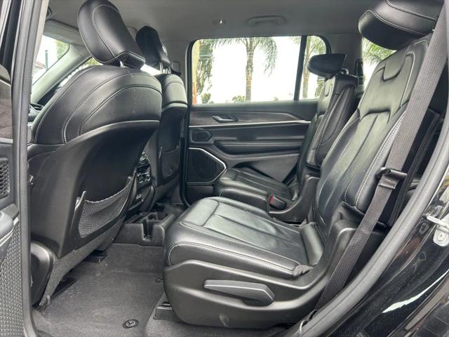 2022 Jeep Grand Cherokee L Limited 4x2