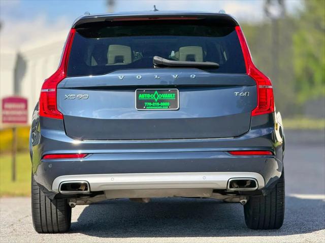 2020 Volvo XC90 T6 Momentum 7 Passenger