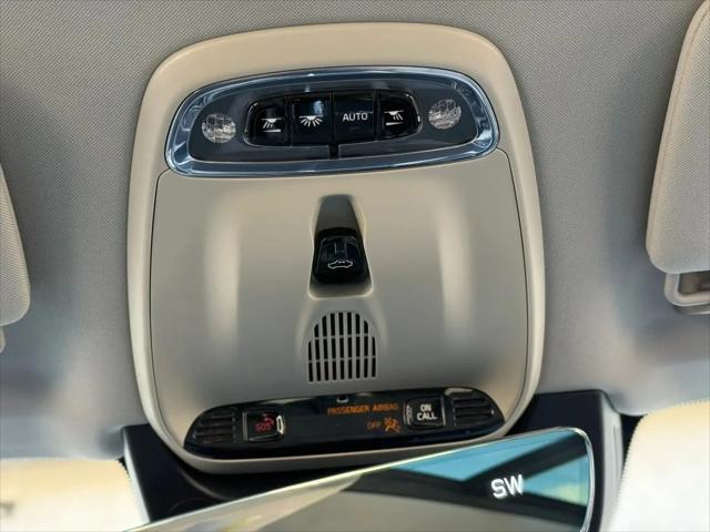 2020 Volvo XC90 T6 Momentum 7 Passenger