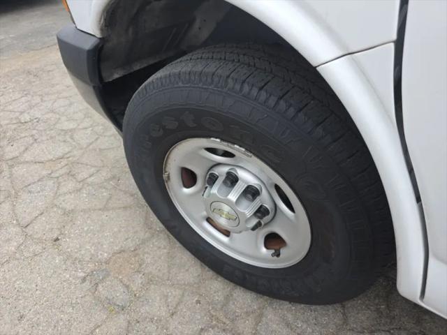 2021 Chevrolet Express Cargo Van RWD 2500 Regular Wheelbase WT