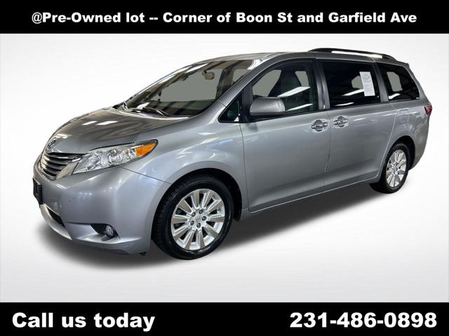 2015 Toyota Sienna XLE 7 Passenger for sale in Traverse City, MI