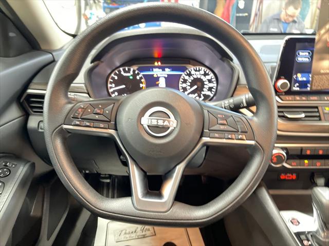 2025 Nissan Altima SV FWD
