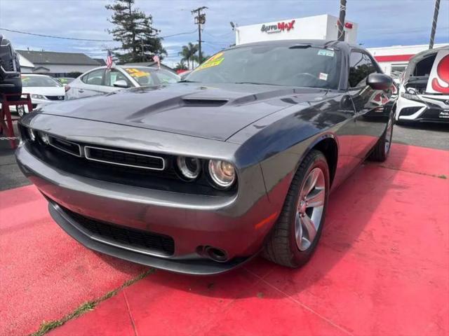 2019 Dodge Challenger SXT for sale in Ventura, CA