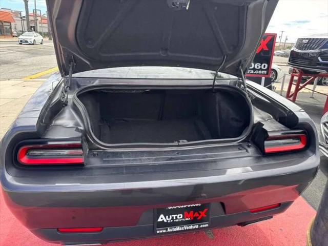 2019 Dodge Challenger SXT
