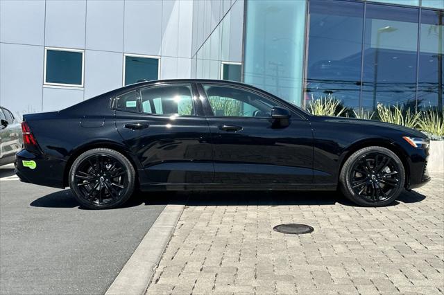 2023 Volvo S60 Recharge T8 Plus Black Edition