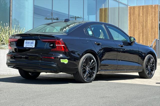 2023 Volvo S60 Recharge T8 Plus Black Edition