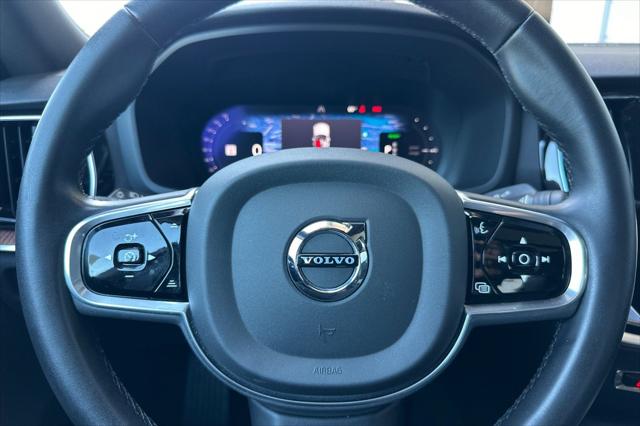 2023 Volvo S60 Recharge T8 Plus Black Edition