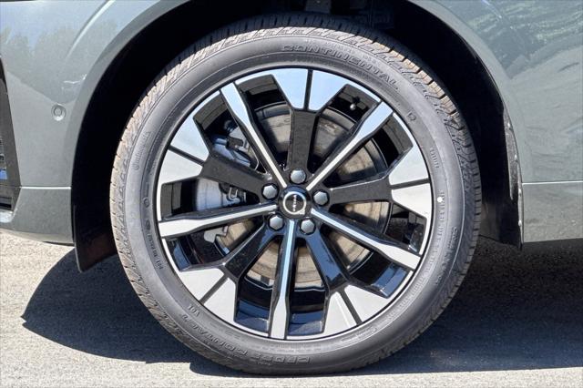 2026 Volvo XC60 Plug-In Hybrid Plus, T8 AWD Electric/Gasoline, Dark