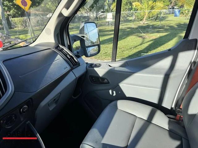 2018 Ford Transit w/Sliding Side Door