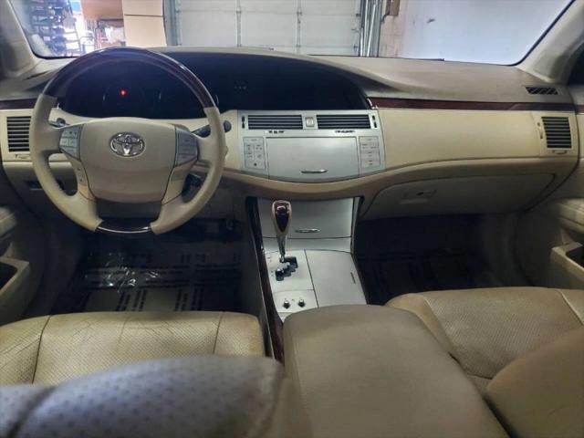 2008 Toyota Avalon XL