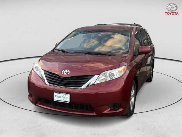 2011 Toyota Sienna LE V6