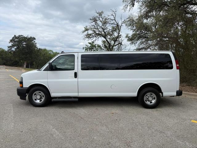 2018 Chevrolet Express LS