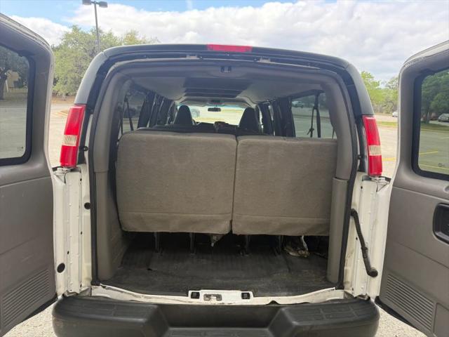 2018 Chevrolet Express LS