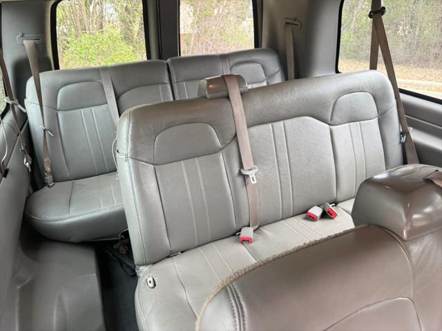 2018 Chevrolet Express LS