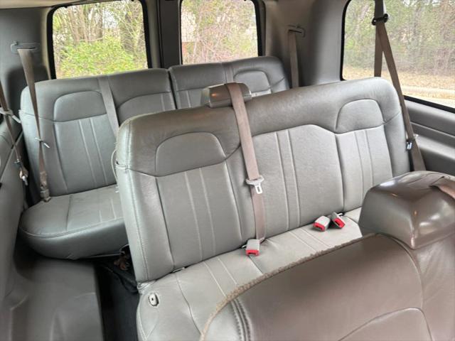 2018 Chevrolet Express LS