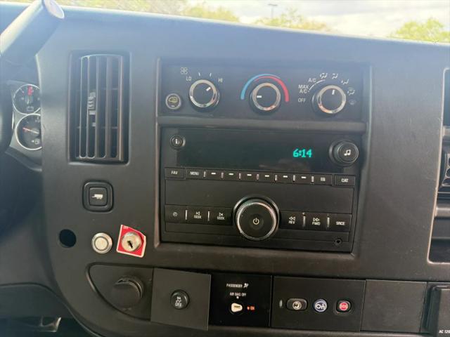 2018 Chevrolet Express LS