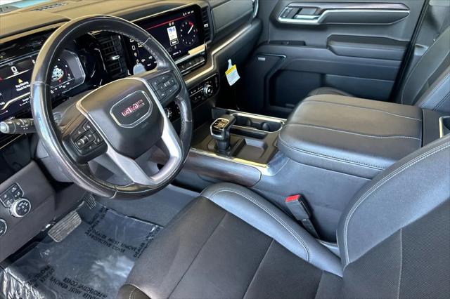 2023 GMC Sierra 1500 2WD Crew Cab Short Box SLT