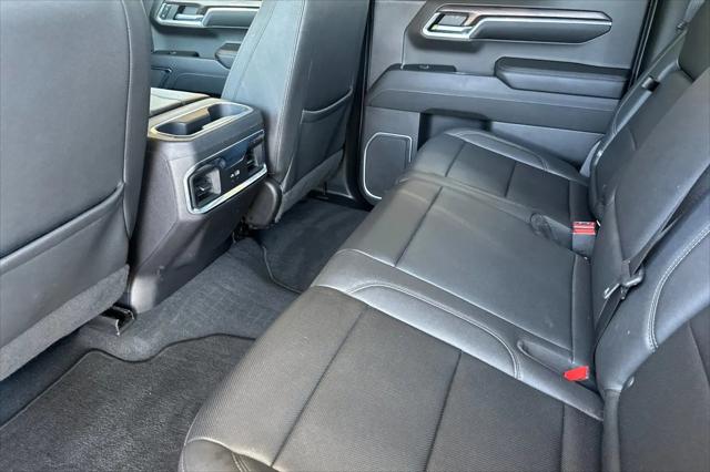 2023 GMC Sierra 1500 2WD Crew Cab Short Box SLT