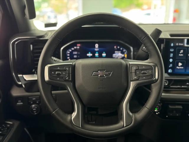 2026 Chevrolet Silverado 1500 4WD Crew Cab Short Bed RST